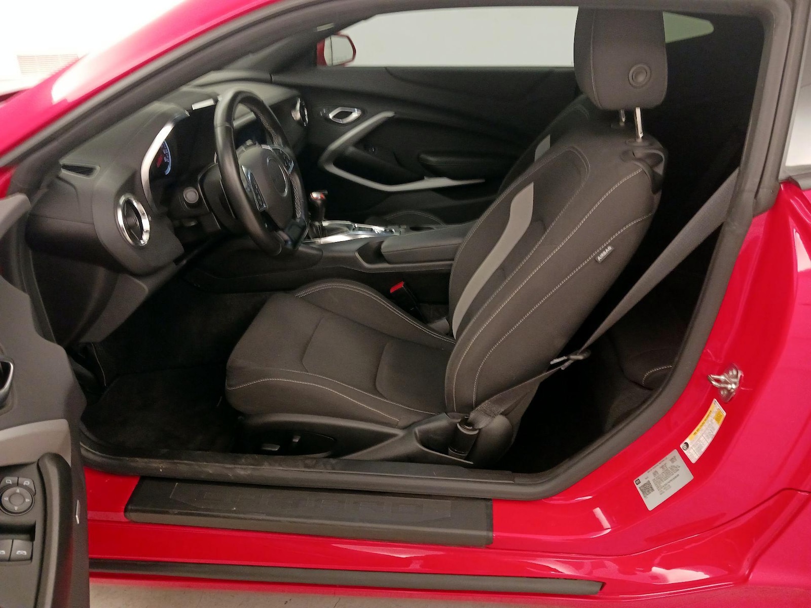 Power Seat(s) & Side Airbags