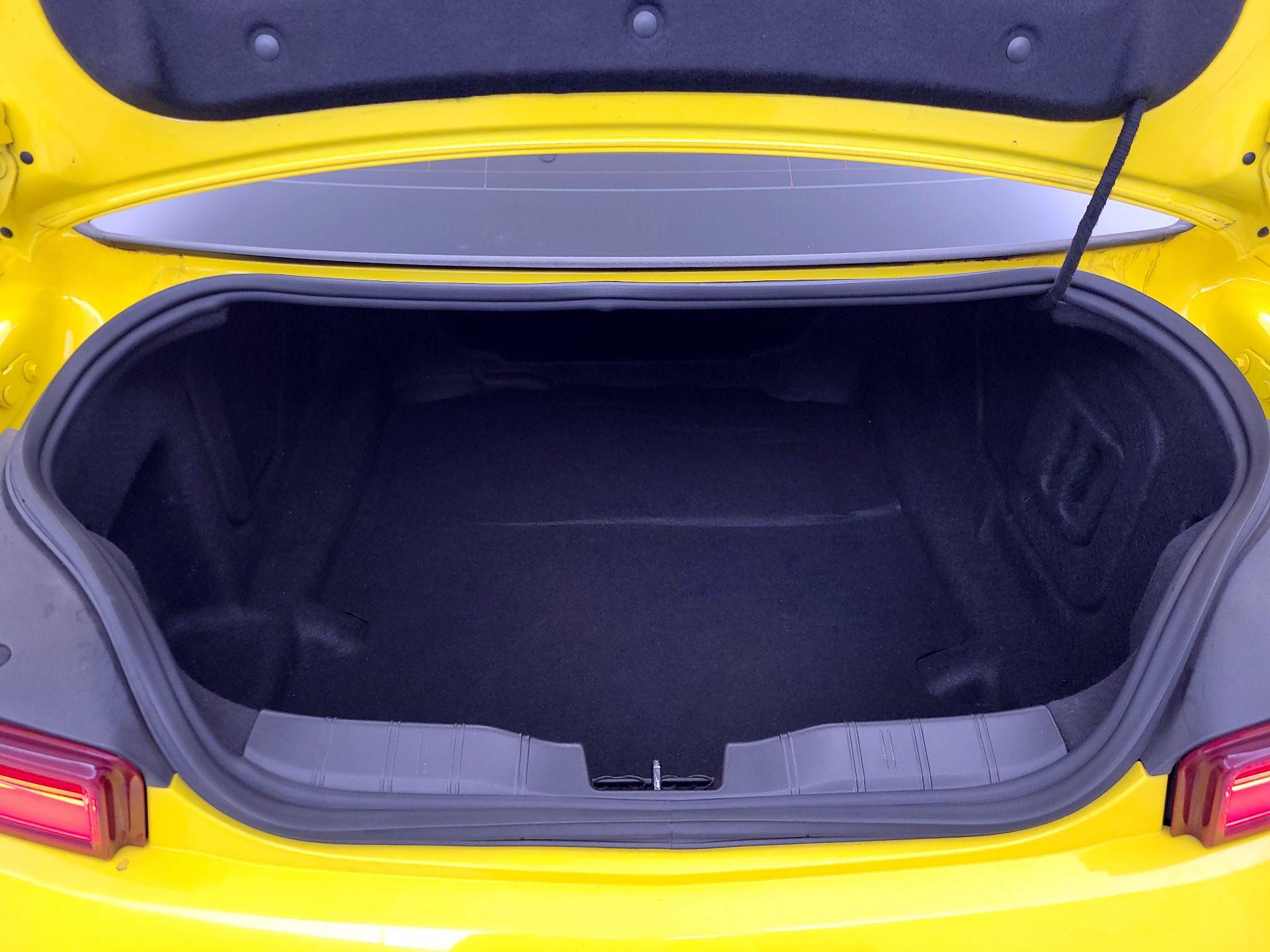 Thumbnail: 2016 Chevrolet Camaro - 20