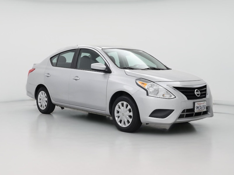 2018 Nissan Versa SV