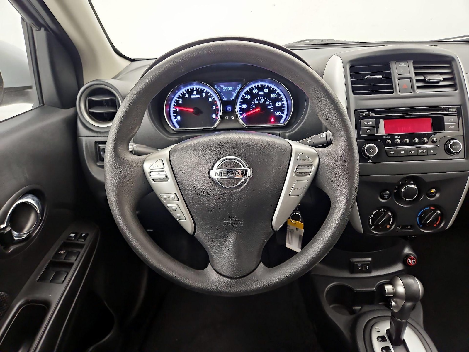 2018 Nissan Versa Sedan SV - Photo 11