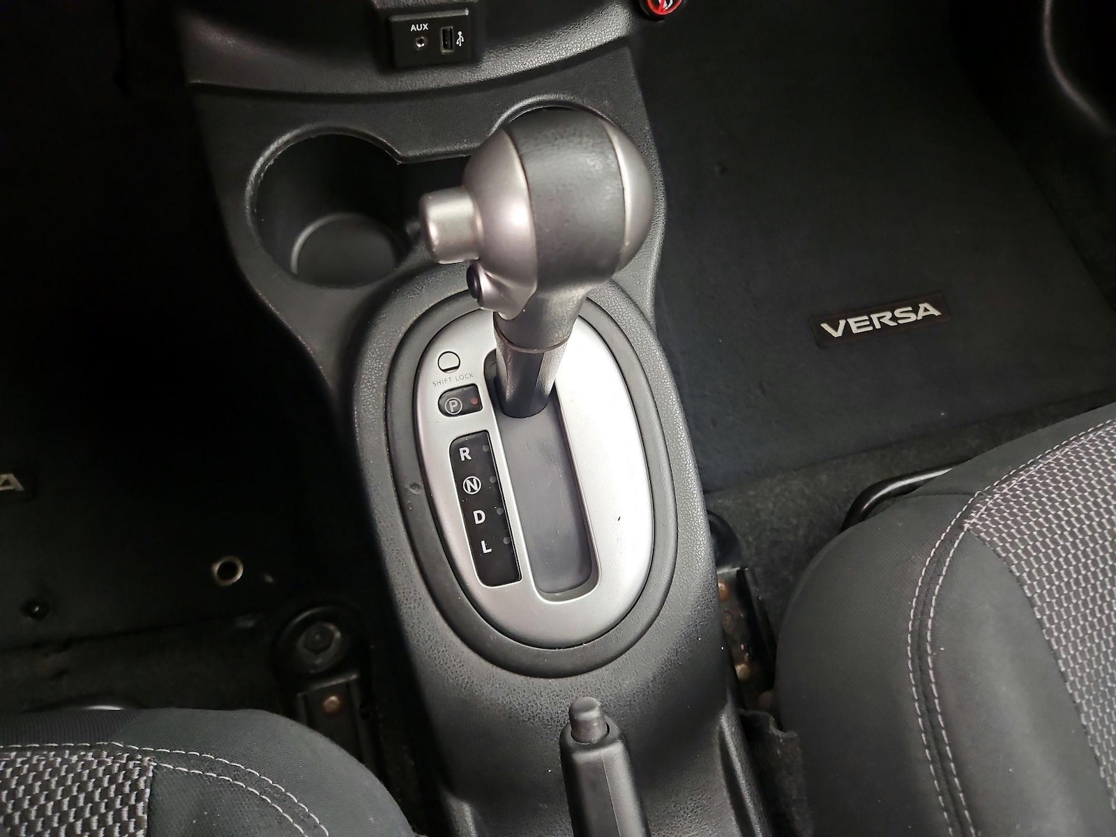 2018 Nissan Versa Sedan SV - Photo 17