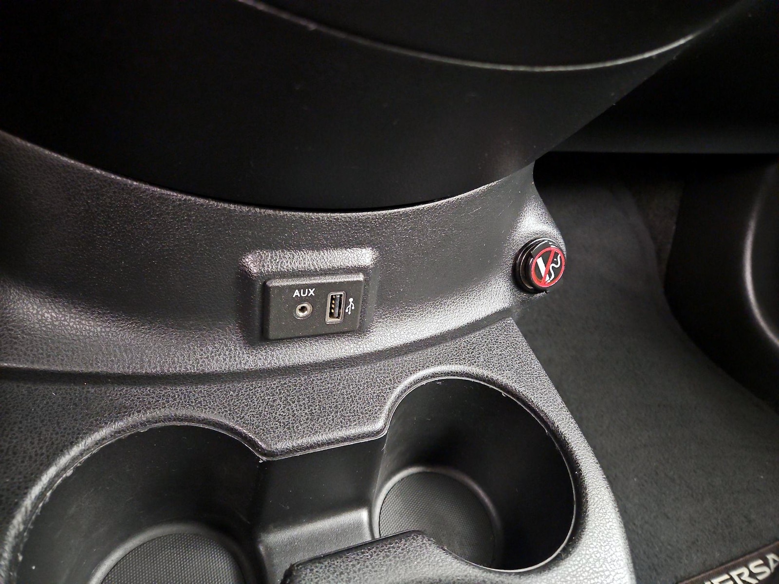 2018 Nissan Versa Sedan SV - Photo 18