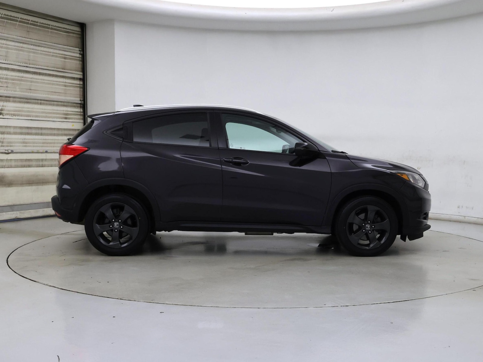 2018 Honda HR-V EX-L - Photo 8