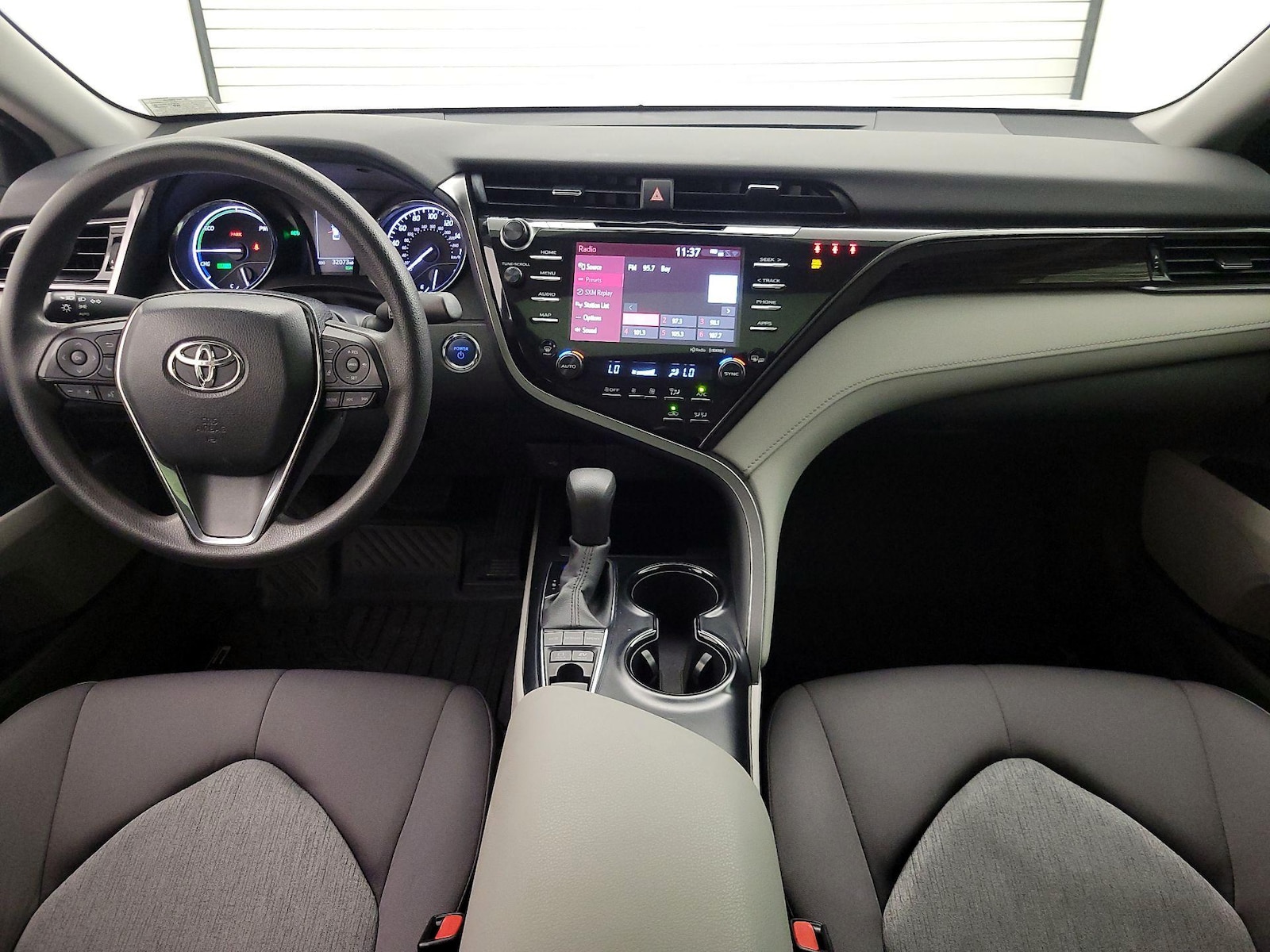 Apple CarPlay® & Android Auto™
