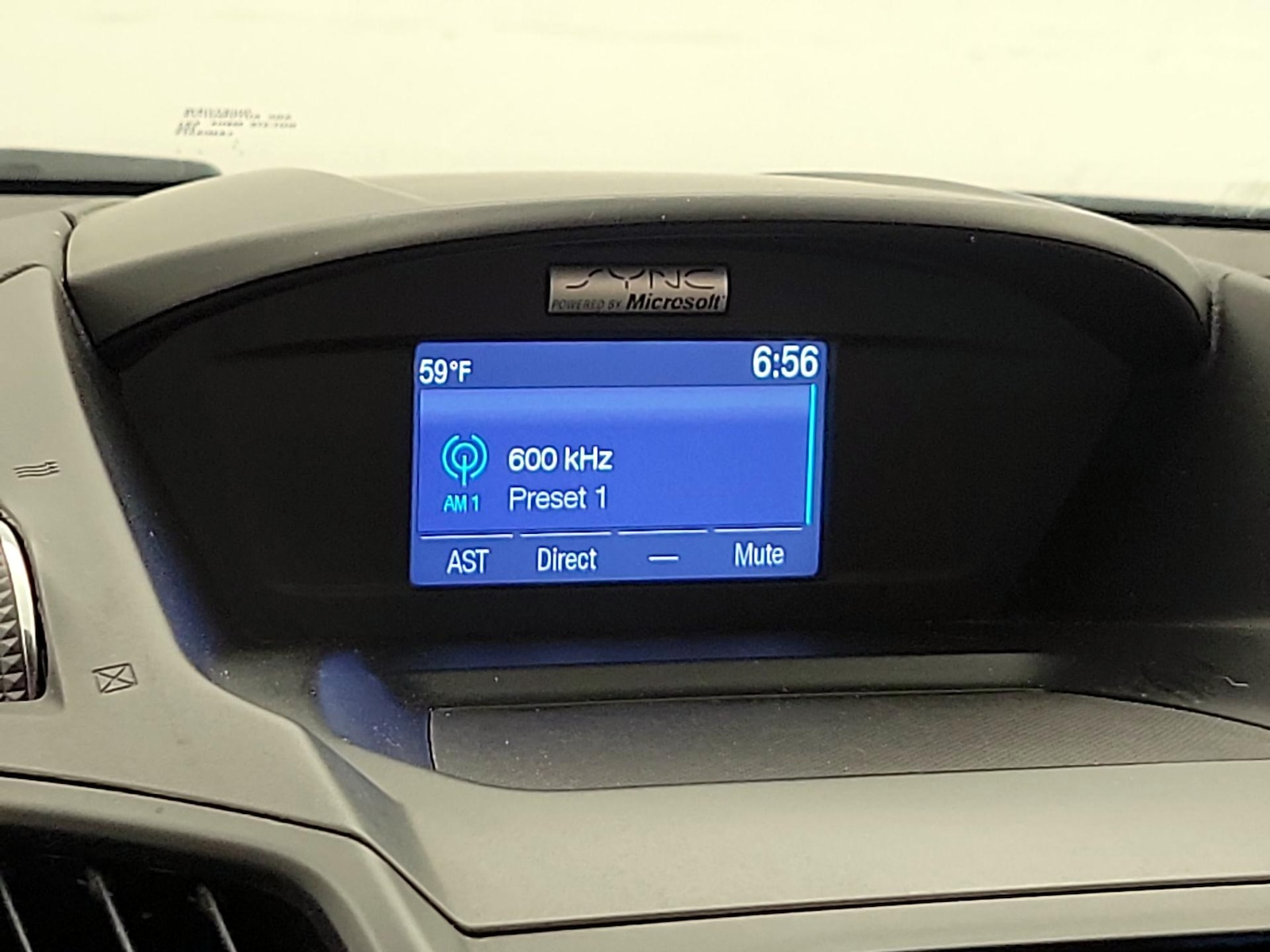 2015 Ford Escape SE - Photo 16