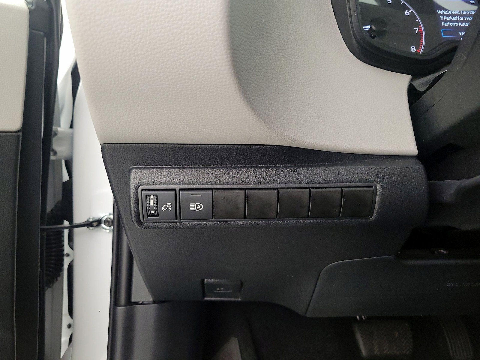 2023 Toyota Corolla LE - Photo 14