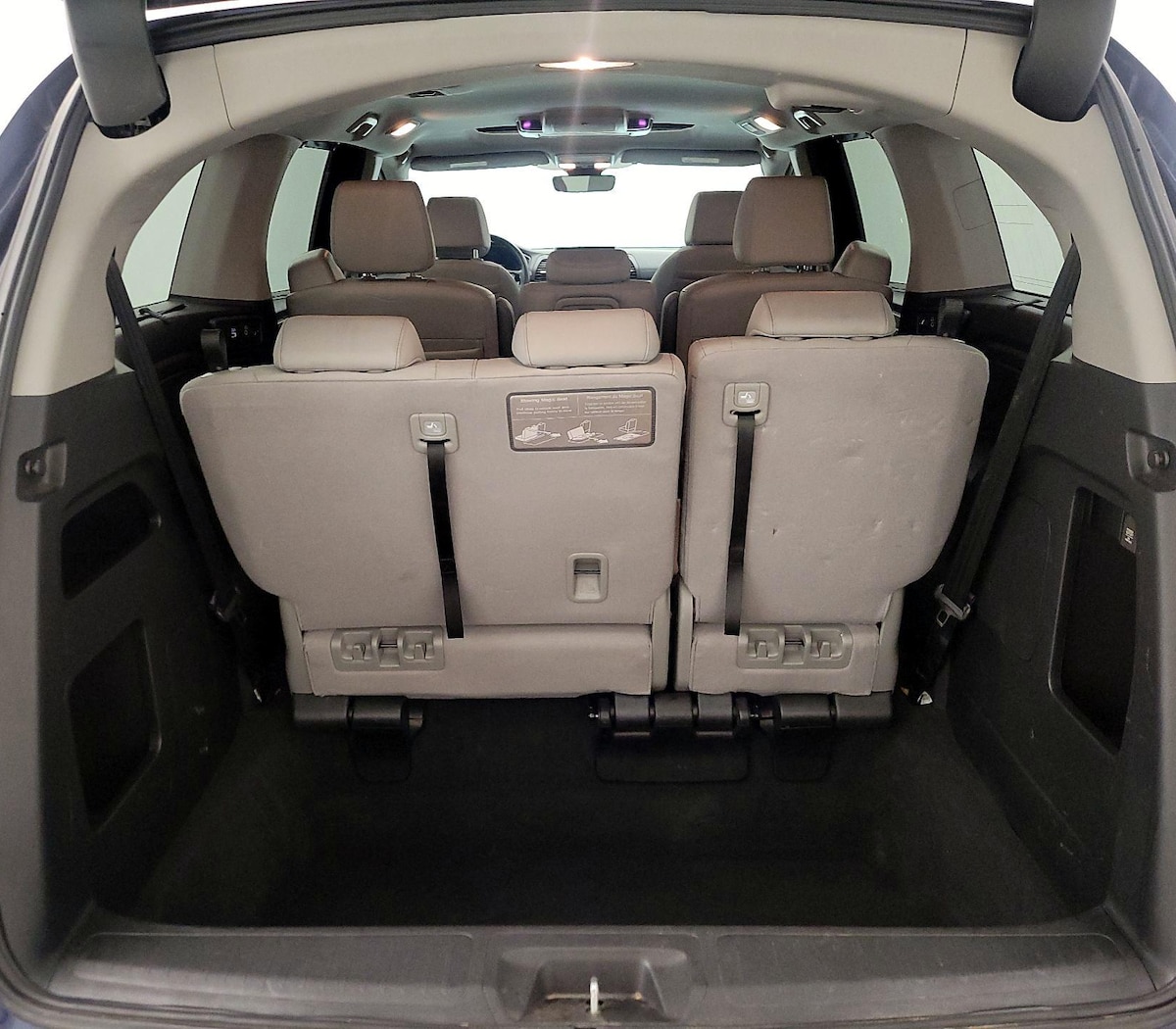 Trunk/Cargo (Seats Up)