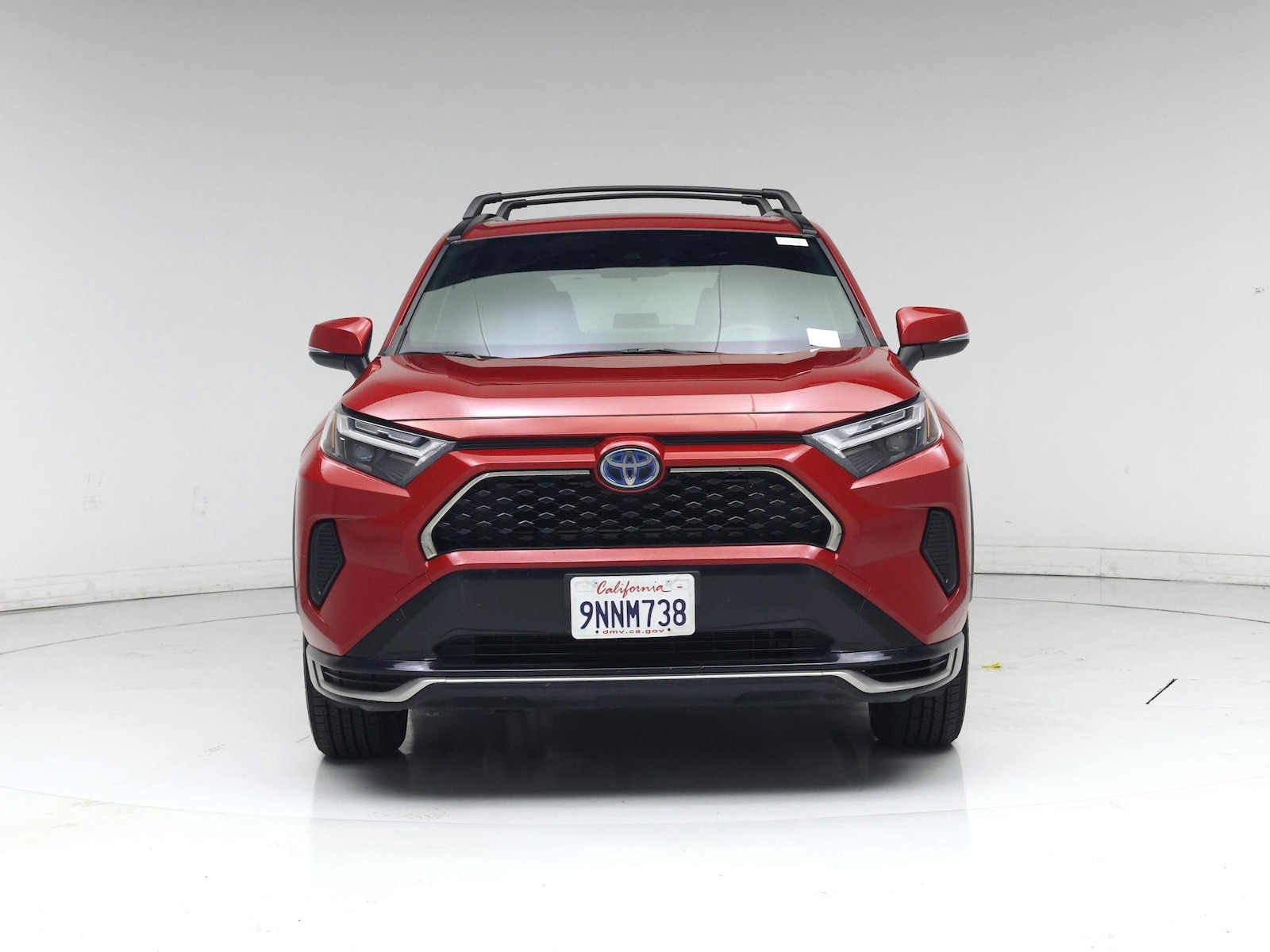 2024 Toyota RAV4 SE - Photo 6