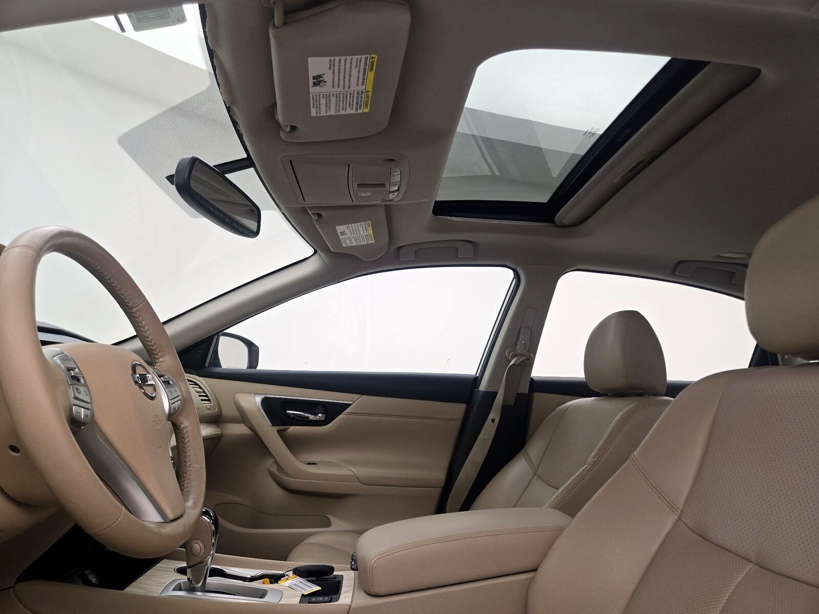 Sunroof(s) & Overhead Airbags