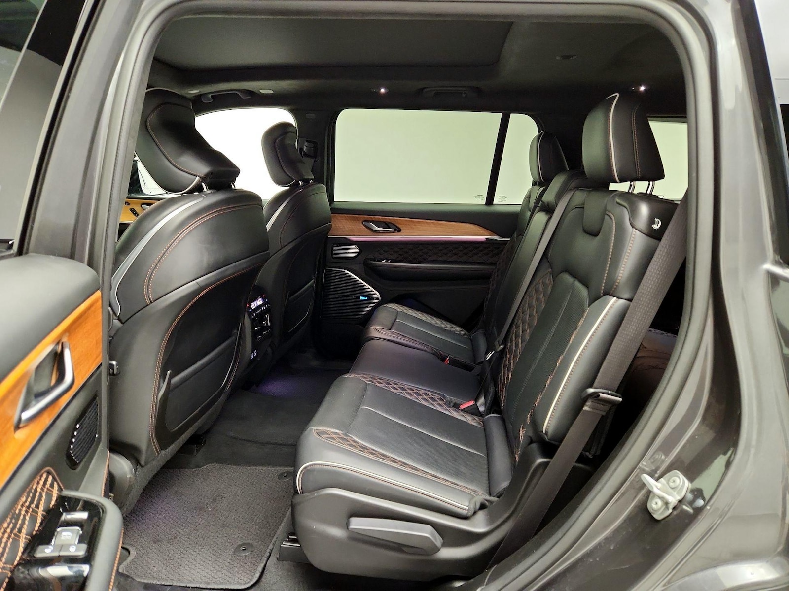 Rear Air Conditioning
