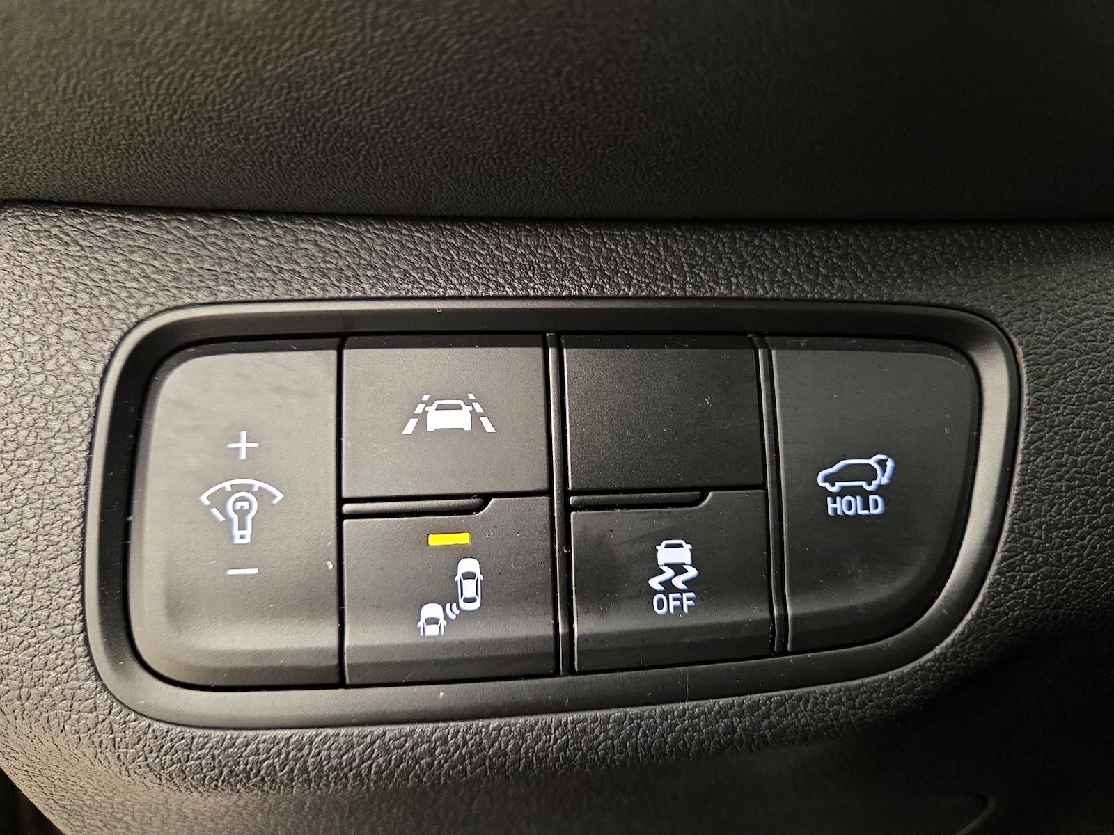 2020 Hyundai Santa Fe Limited - Photo 14