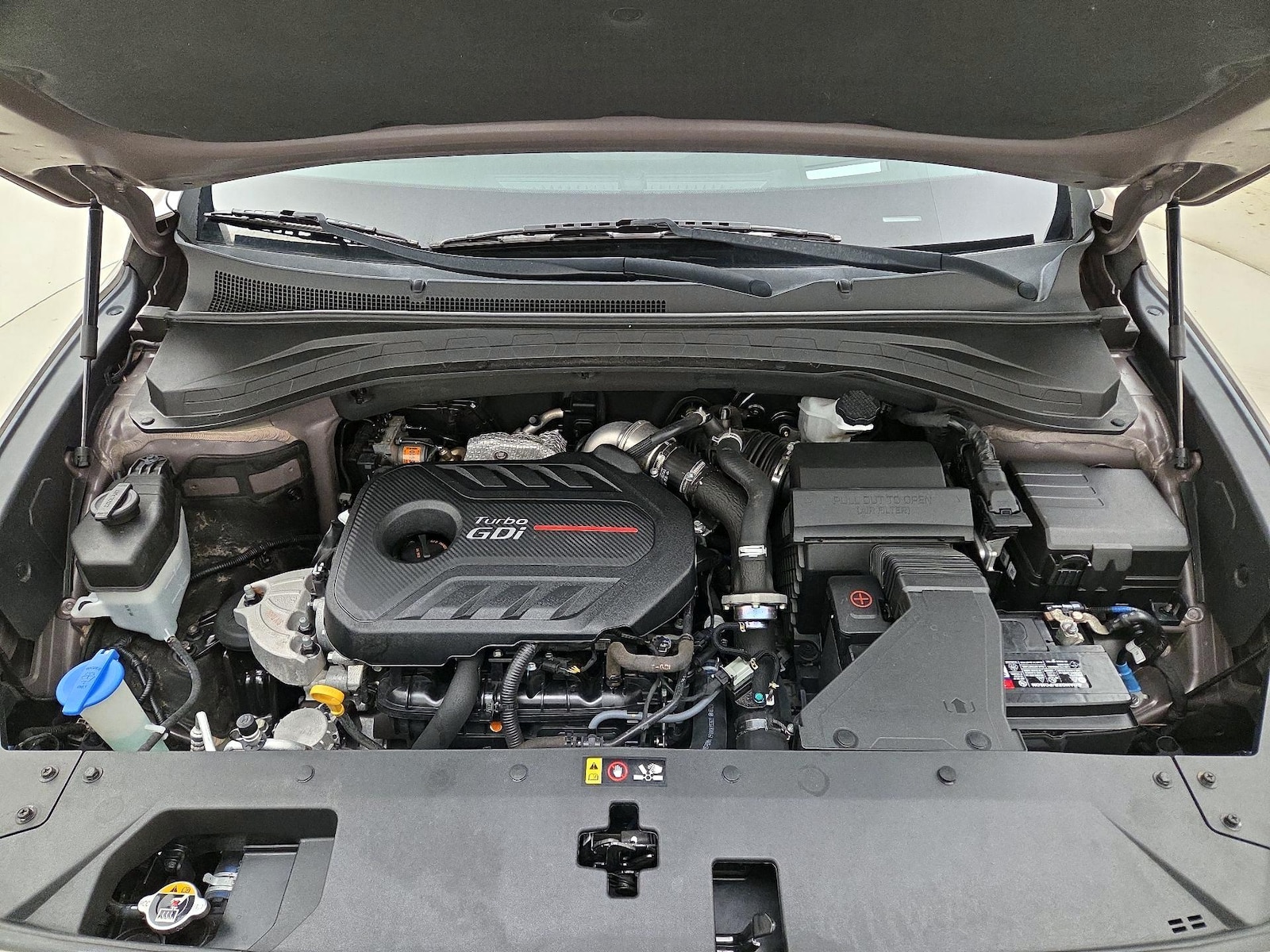 2020 Hyundai Santa Fe Limited - Photo 23