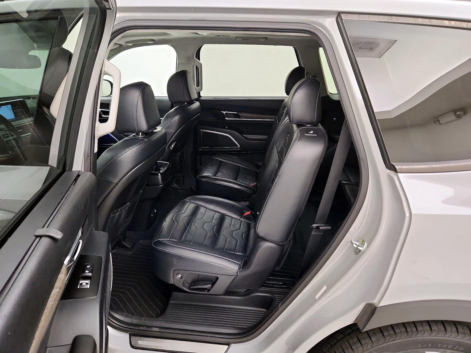Rear Air Conditioning