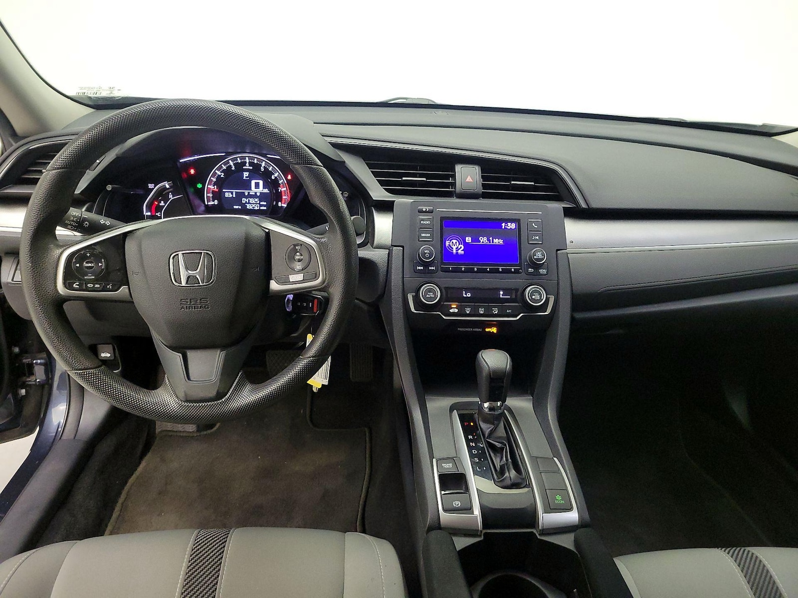 2018 Honda Civic LX - Photo 10