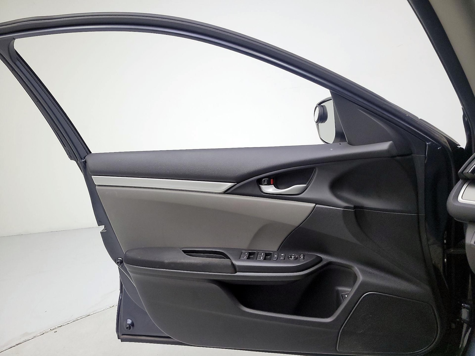 2018 Honda Civic LX - Photo 13