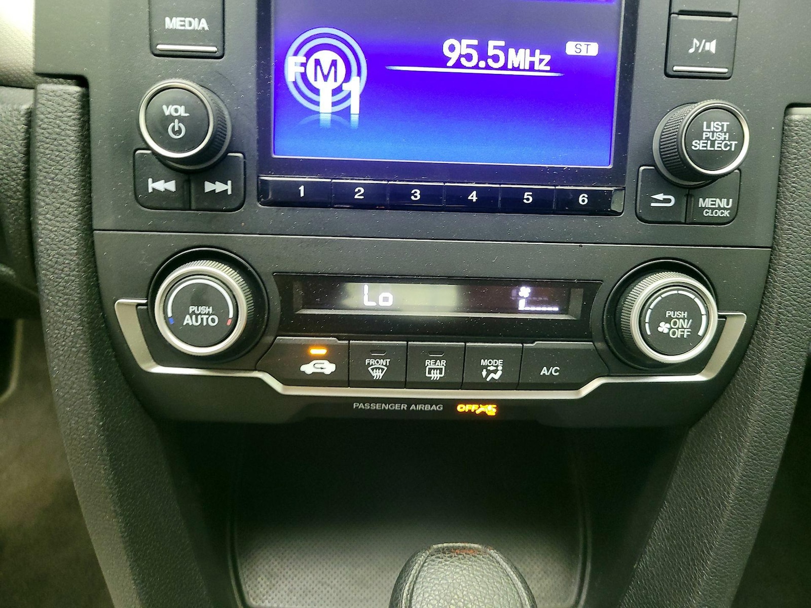 2018 Honda Civic LX - Photo 16