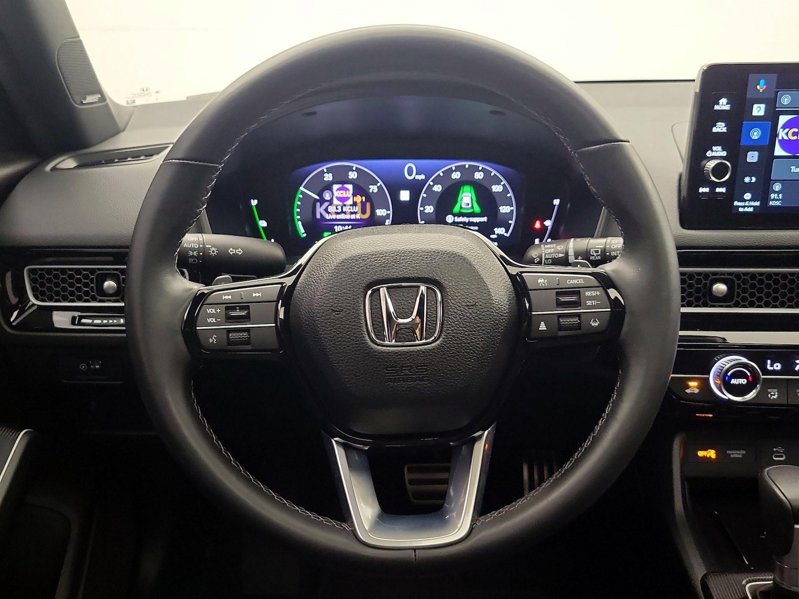 2026 Honda Civic Hatchback Sport Touring - Photo 11