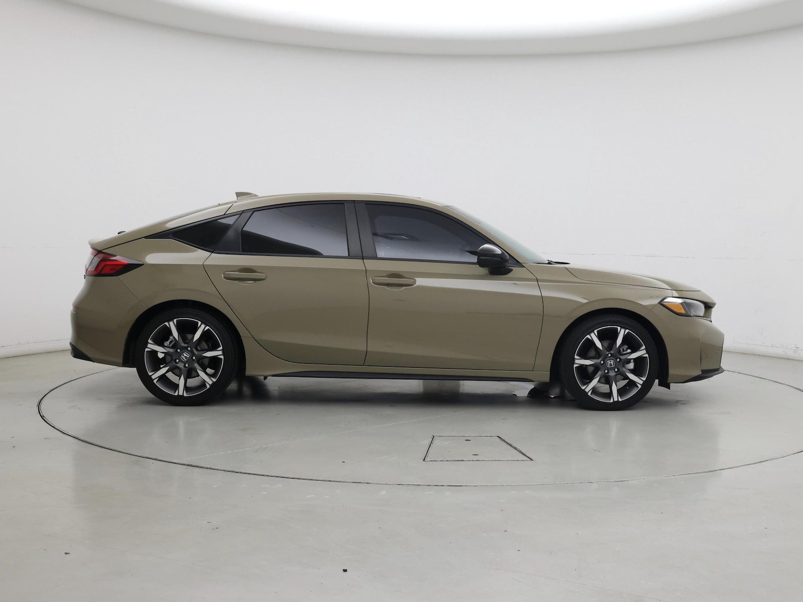2026 Honda Civic Hatchback Sport Touring - Photo 8