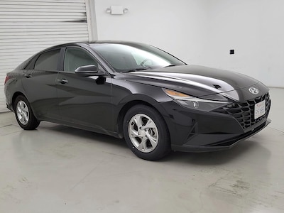 2022 Hyundai Elantra SE