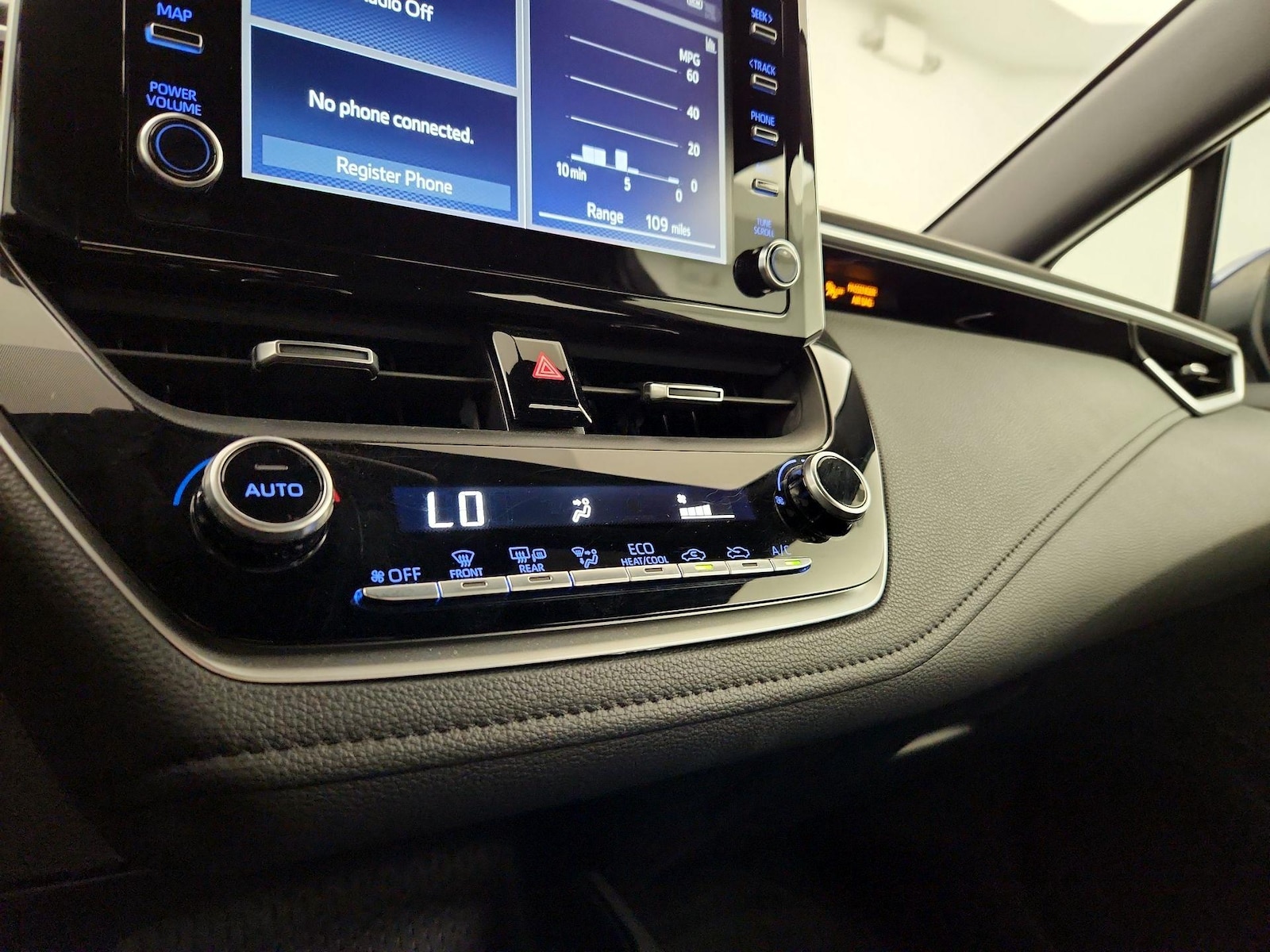 2020 Toyota Corolla SE - Photo 15