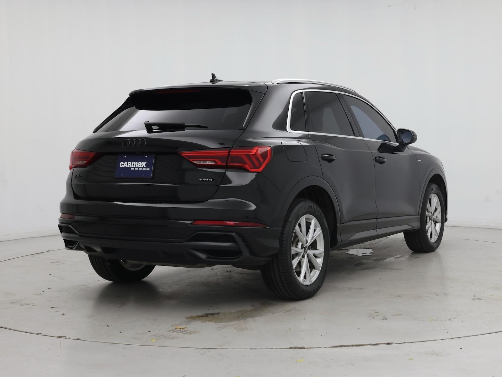 2022 Audi Q3 S Line Premium - Photo 9