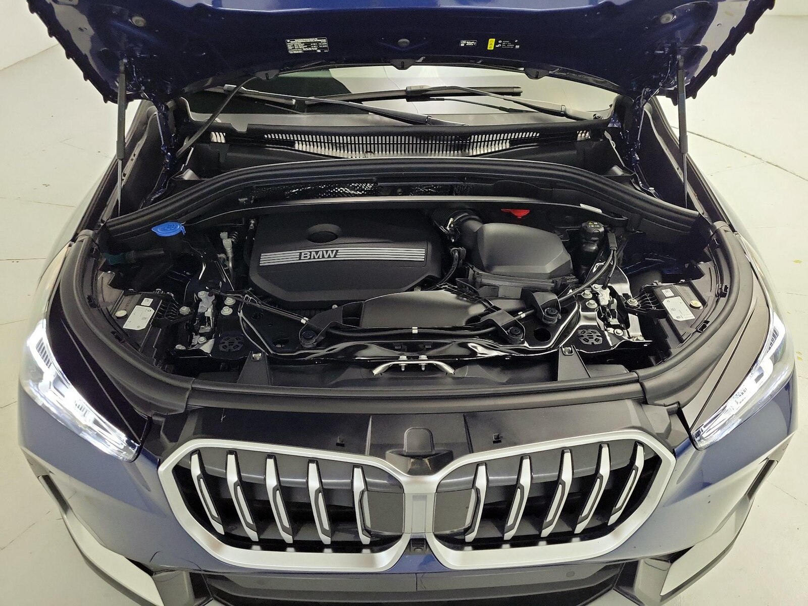 2023 BMW X1 28i - Photo 24