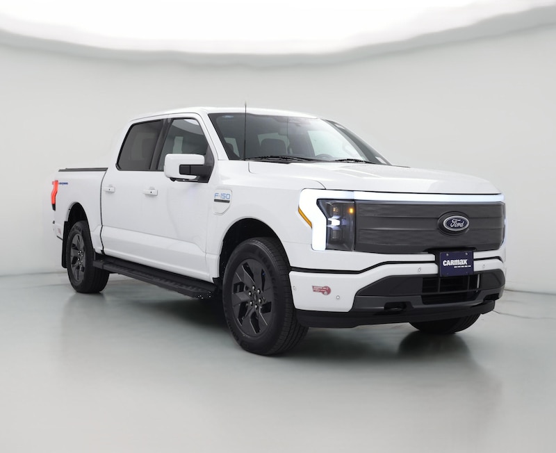 2023 Ford F150 Lightning Lariat
