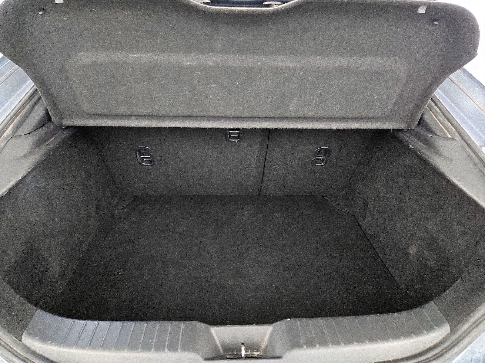 2022 Mazda Mazda3 Premium - Photo 22