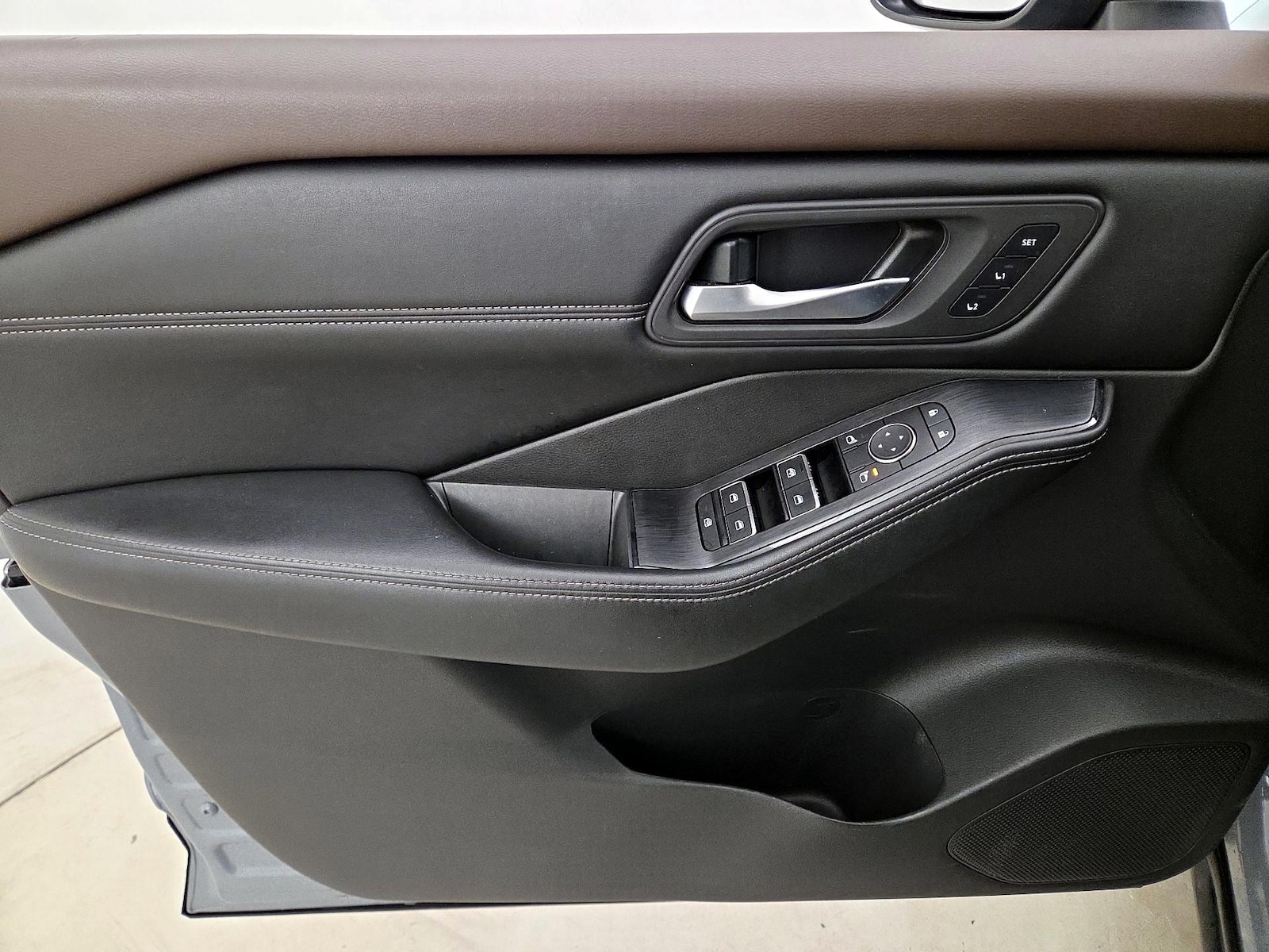 2023 Nissan Rogue SL - Photo 13