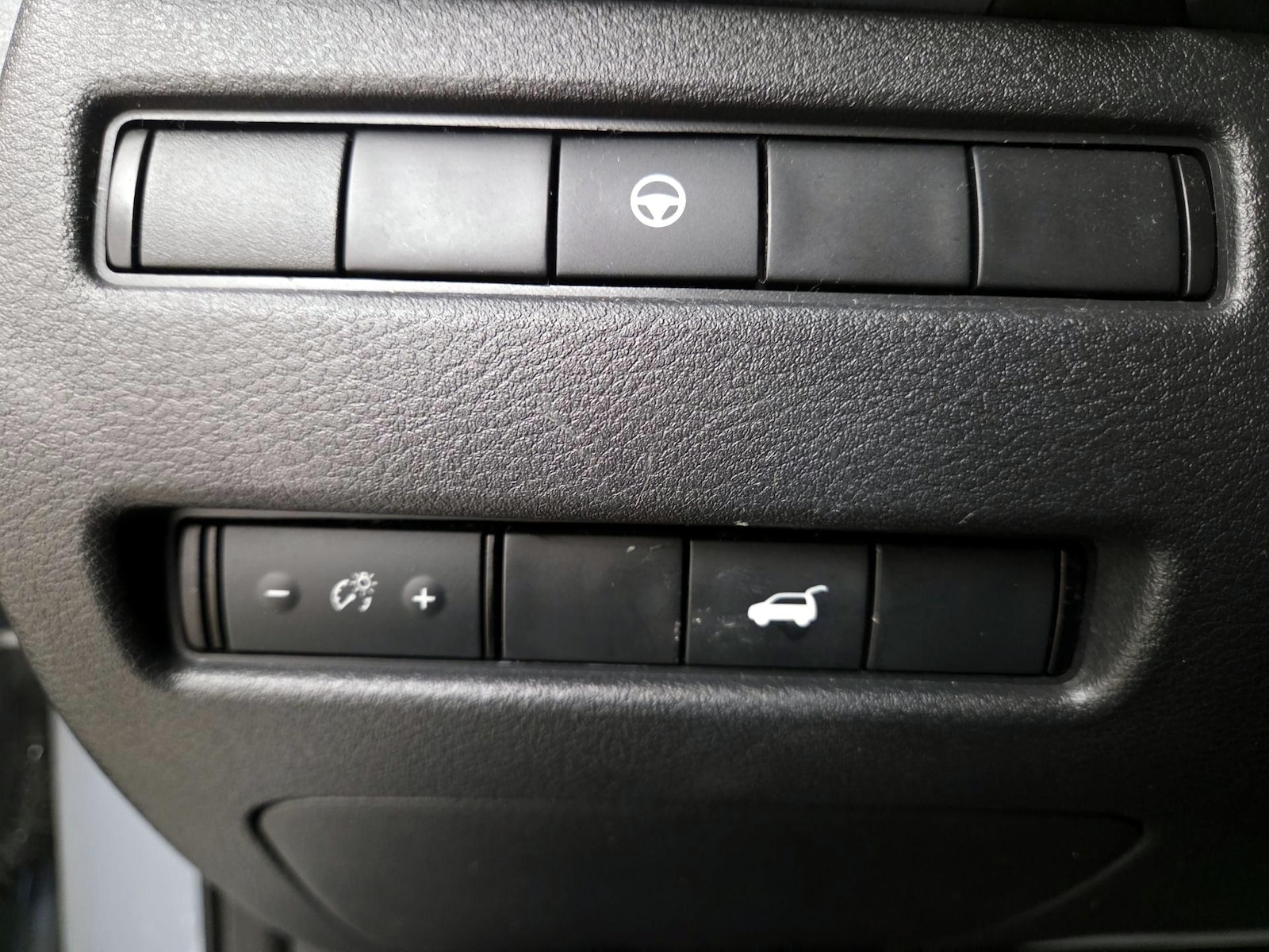 2023 Nissan Rogue SL - Photo 14