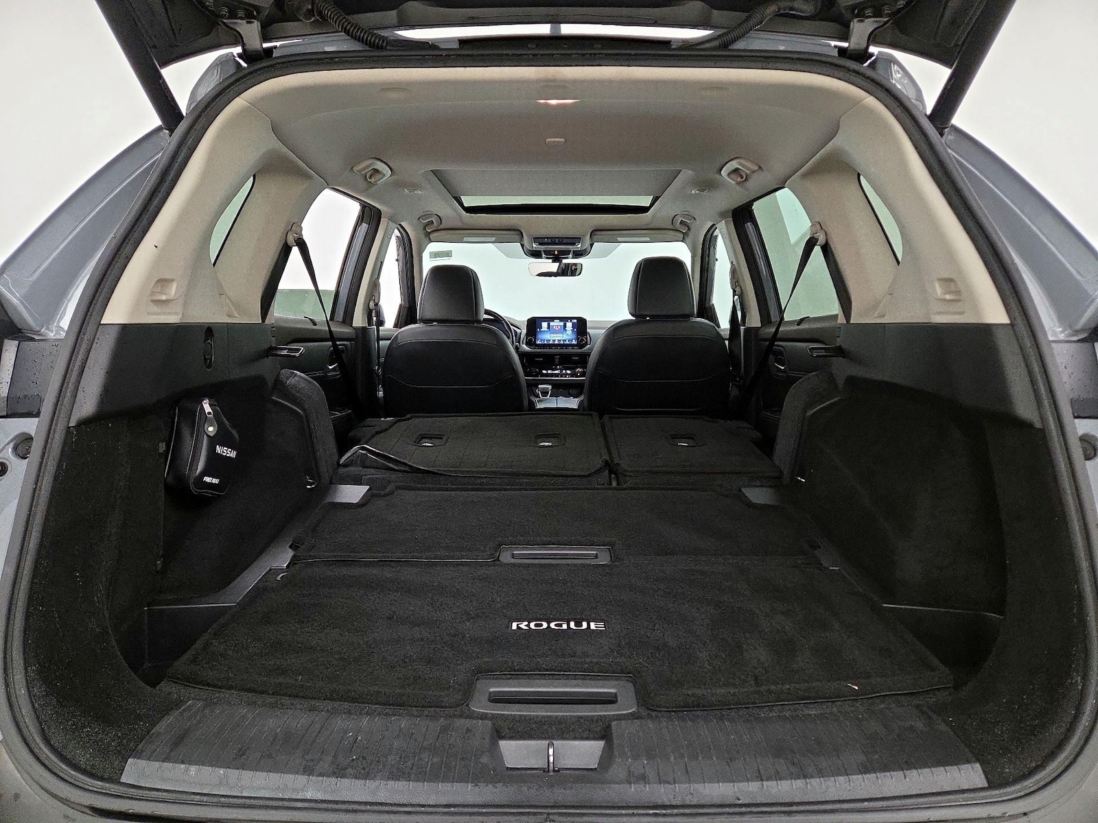 2023 Nissan Rogue SL - Photo 24