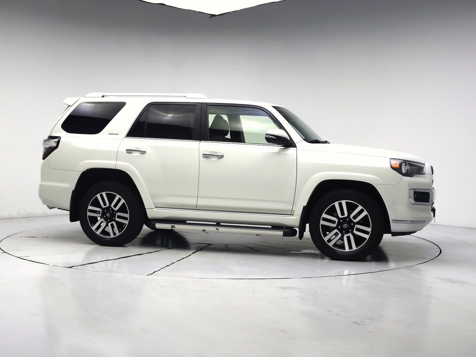 2023 Toyota 4Runner Limited - Photo 8