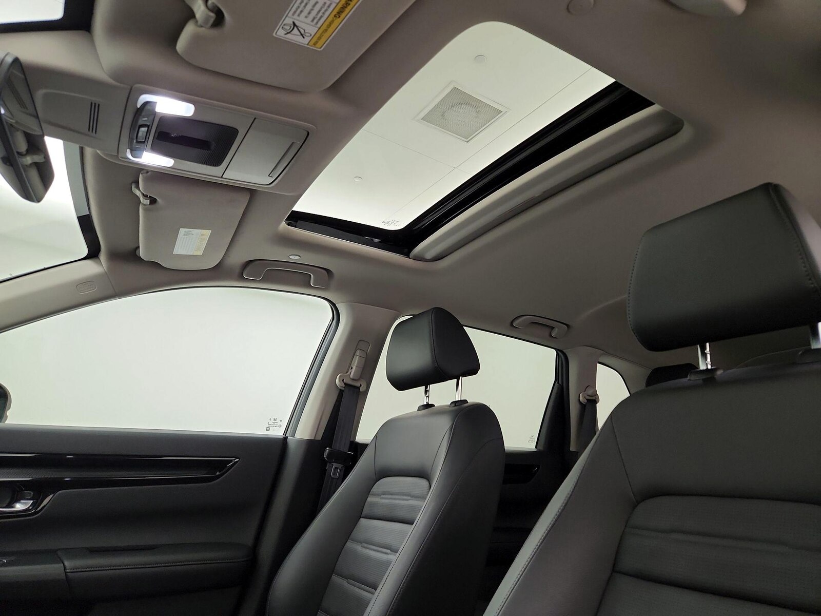 Sunroof(s) & Overhead Airbags
