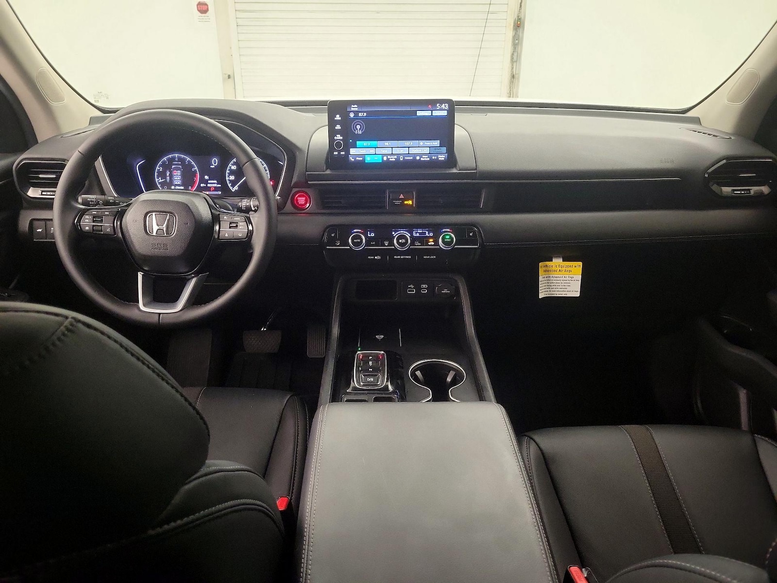 2025 Honda Pilot EX-L - Photo 10