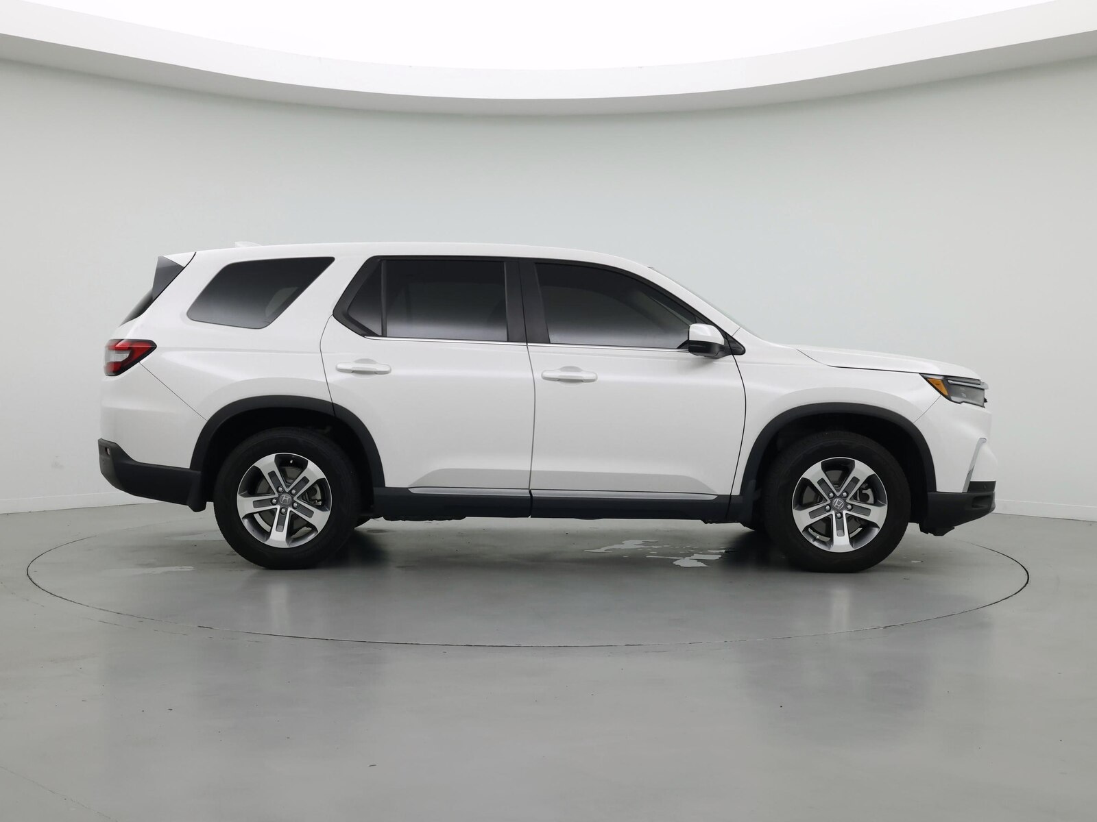 2025 Honda Pilot EX-L - Photo 8
