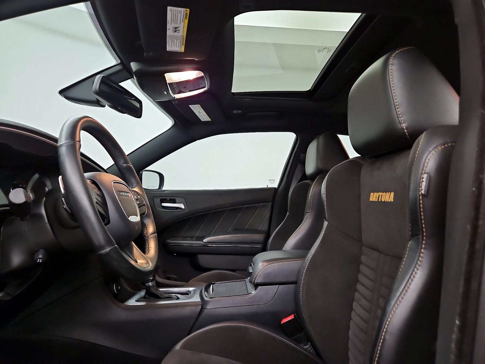 Sunroof(s) & Overhead Airbags