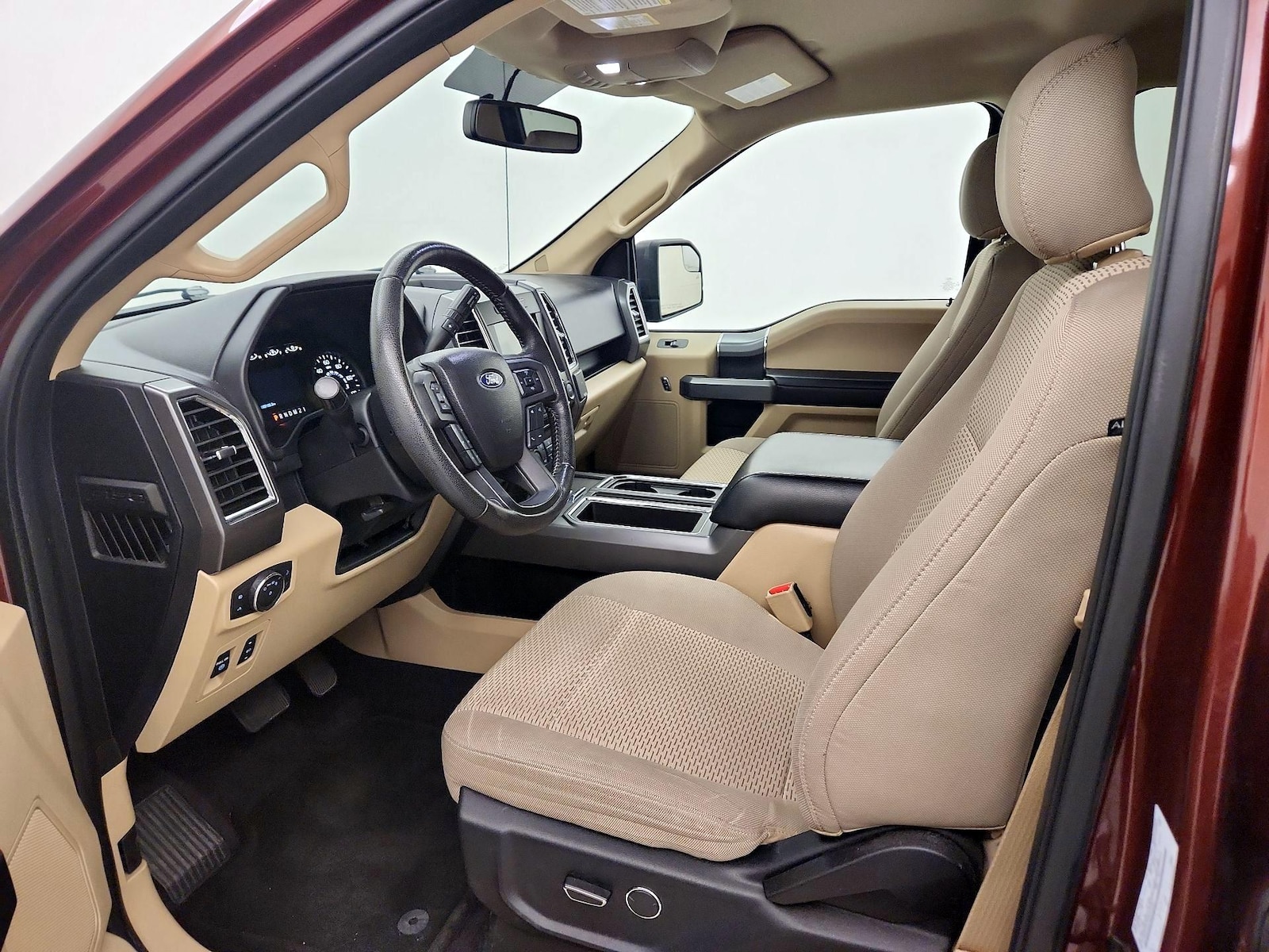 2016 Ford F-150 XLT - Photo 12