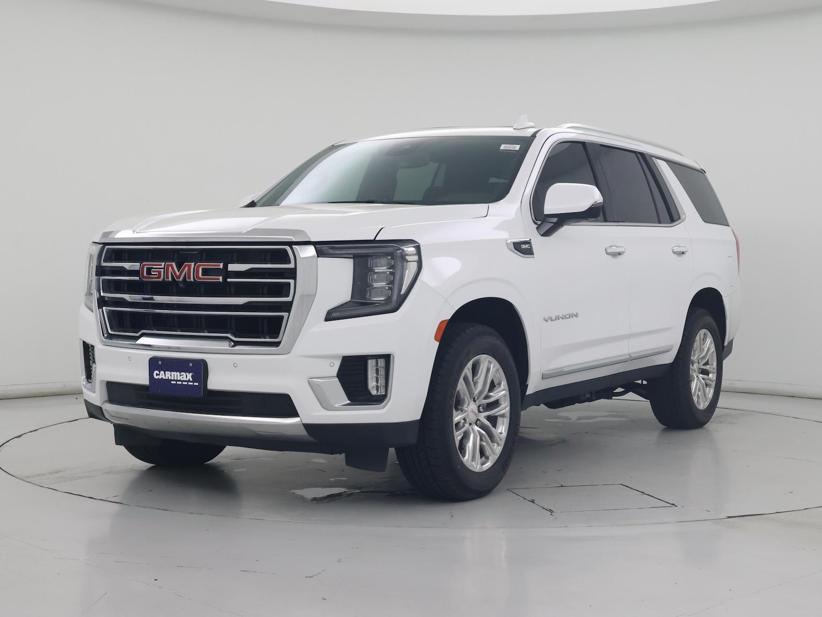 2023 GMC Yukon SLT - Photo 5