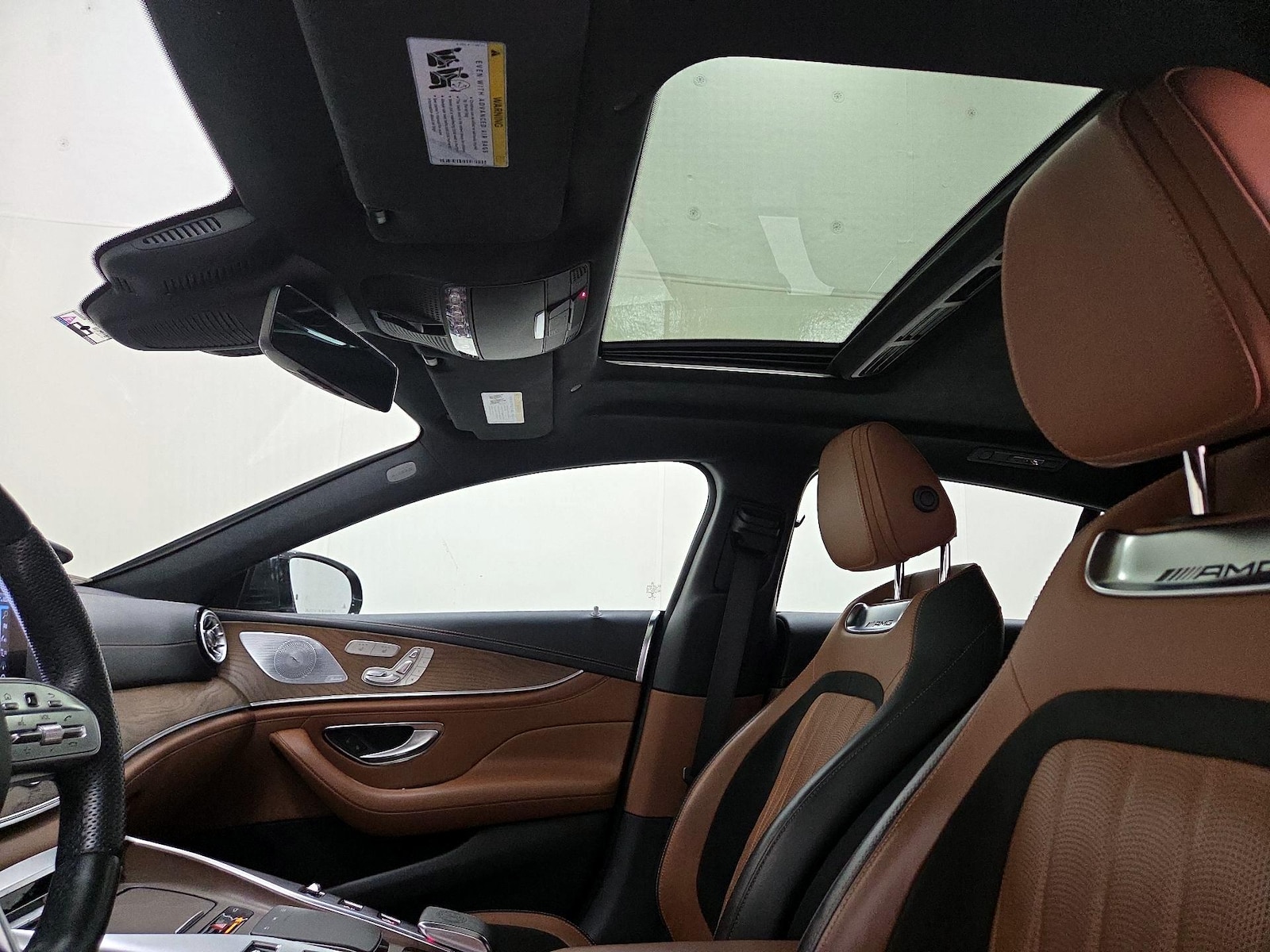 Sunroof(s) & Overhead Airbags
