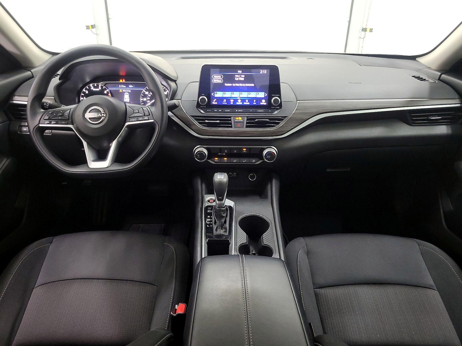 2025 Nissan Altima SV - Photo 10