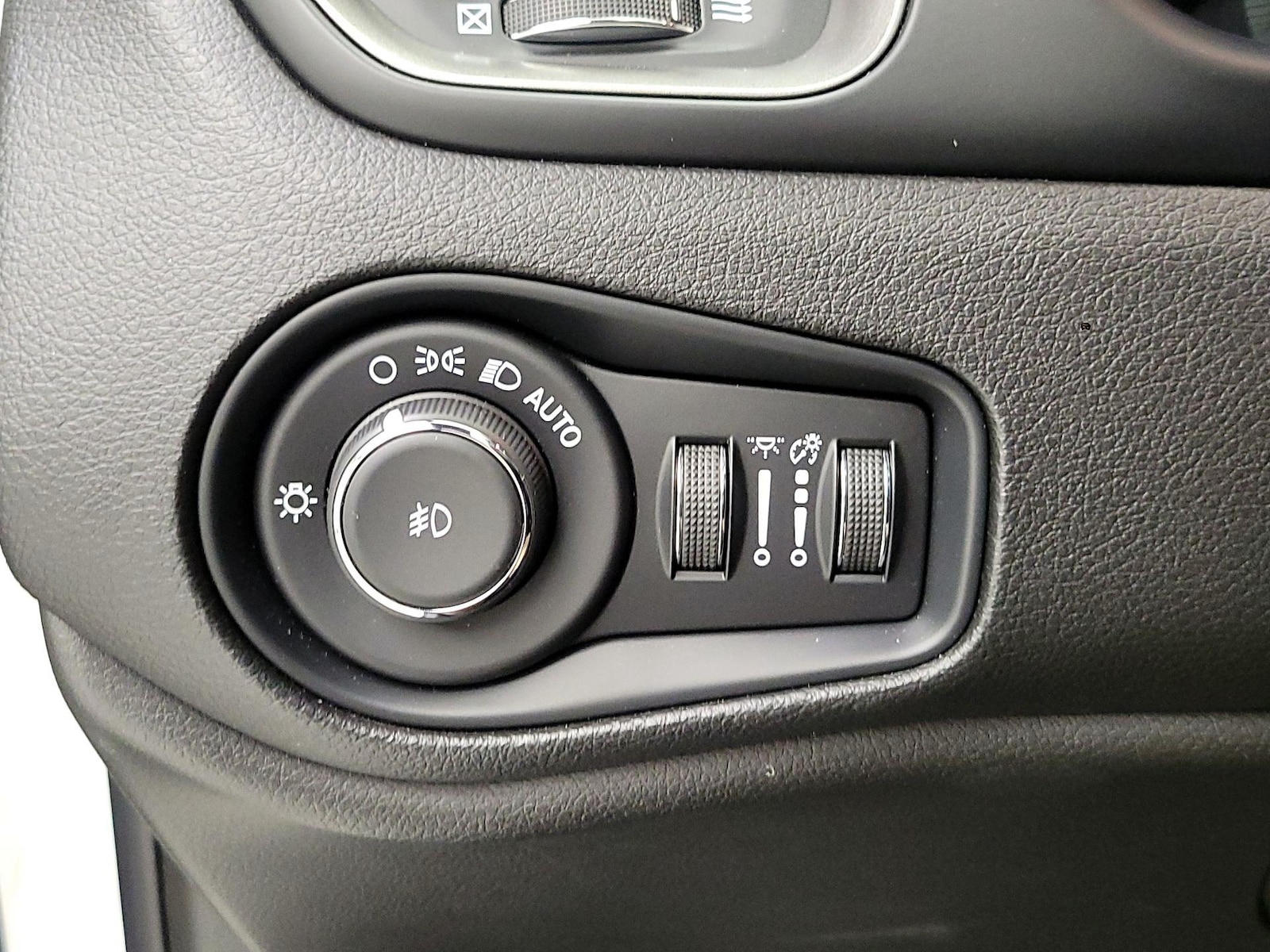 2020 Jeep Renegade High Altitude S - Photo 14