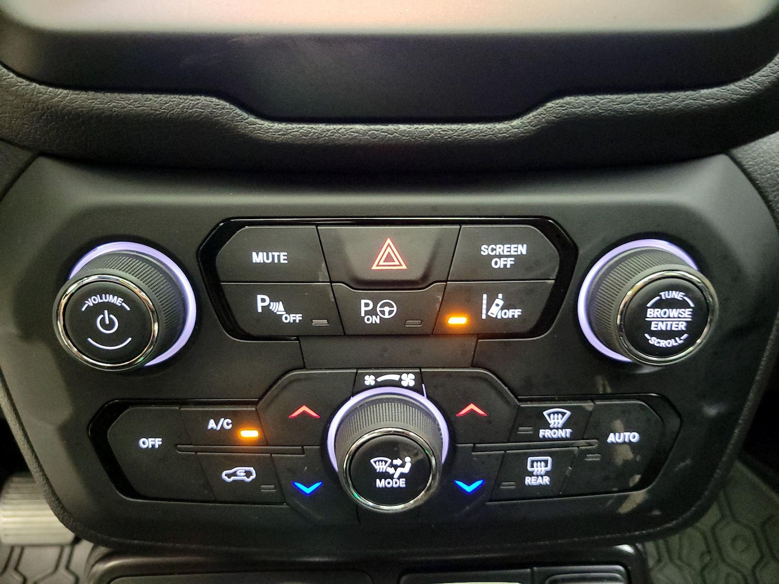 2020 Jeep Renegade High Altitude S - Photo 17