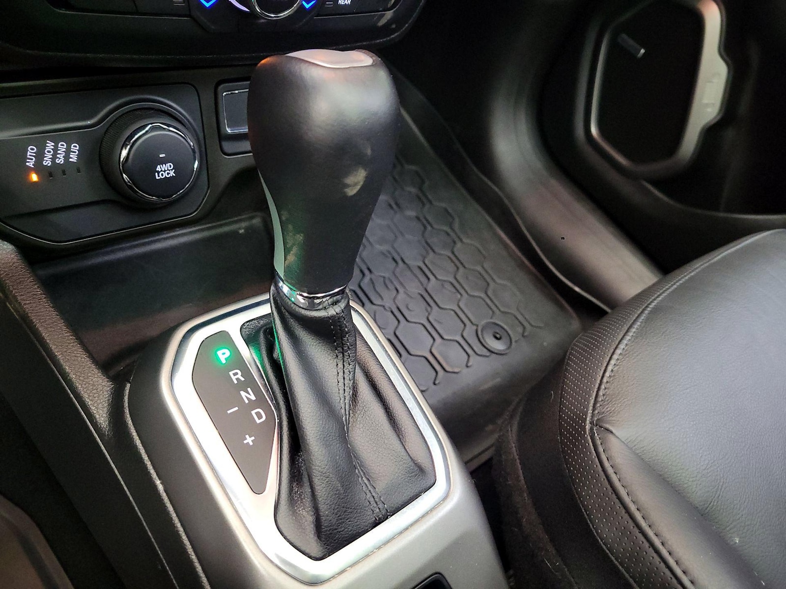 2020 Jeep Renegade High Altitude S - Photo 18