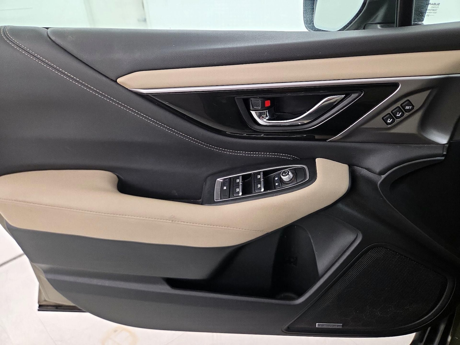 2020 Subaru Outback Limited - Photo 13