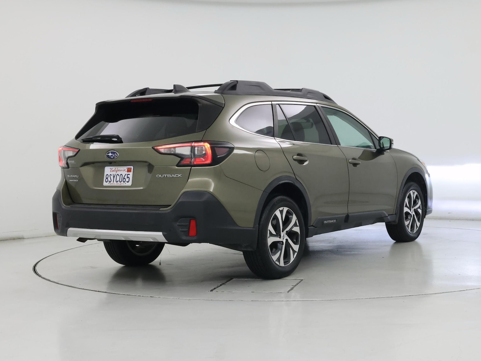 2020 Subaru Outback Limited - Photo 9