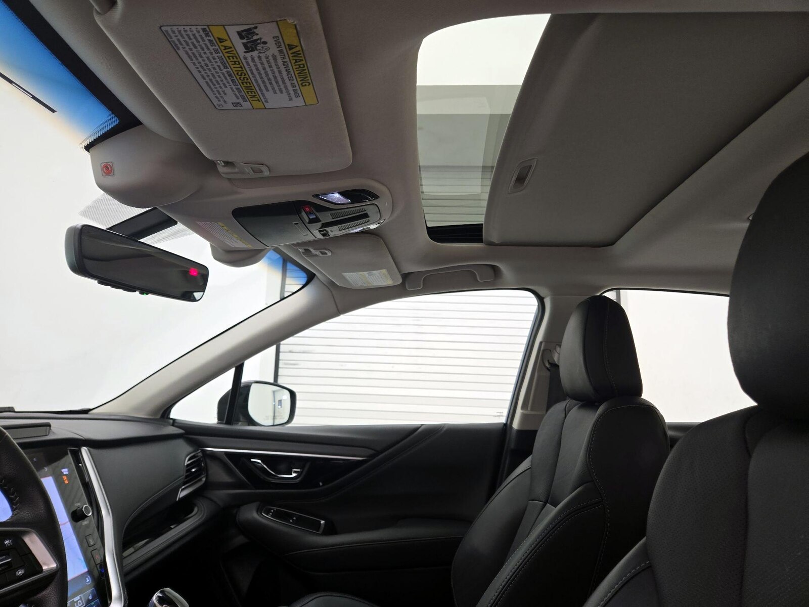 Sunroof(s) & Overhead Airbags