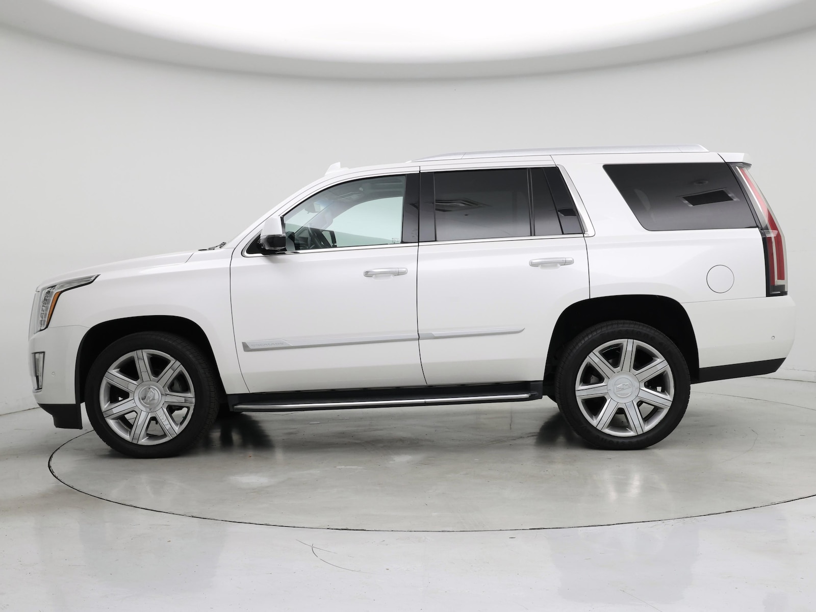2019 Cadillac Escalade Luxury - Photo 4