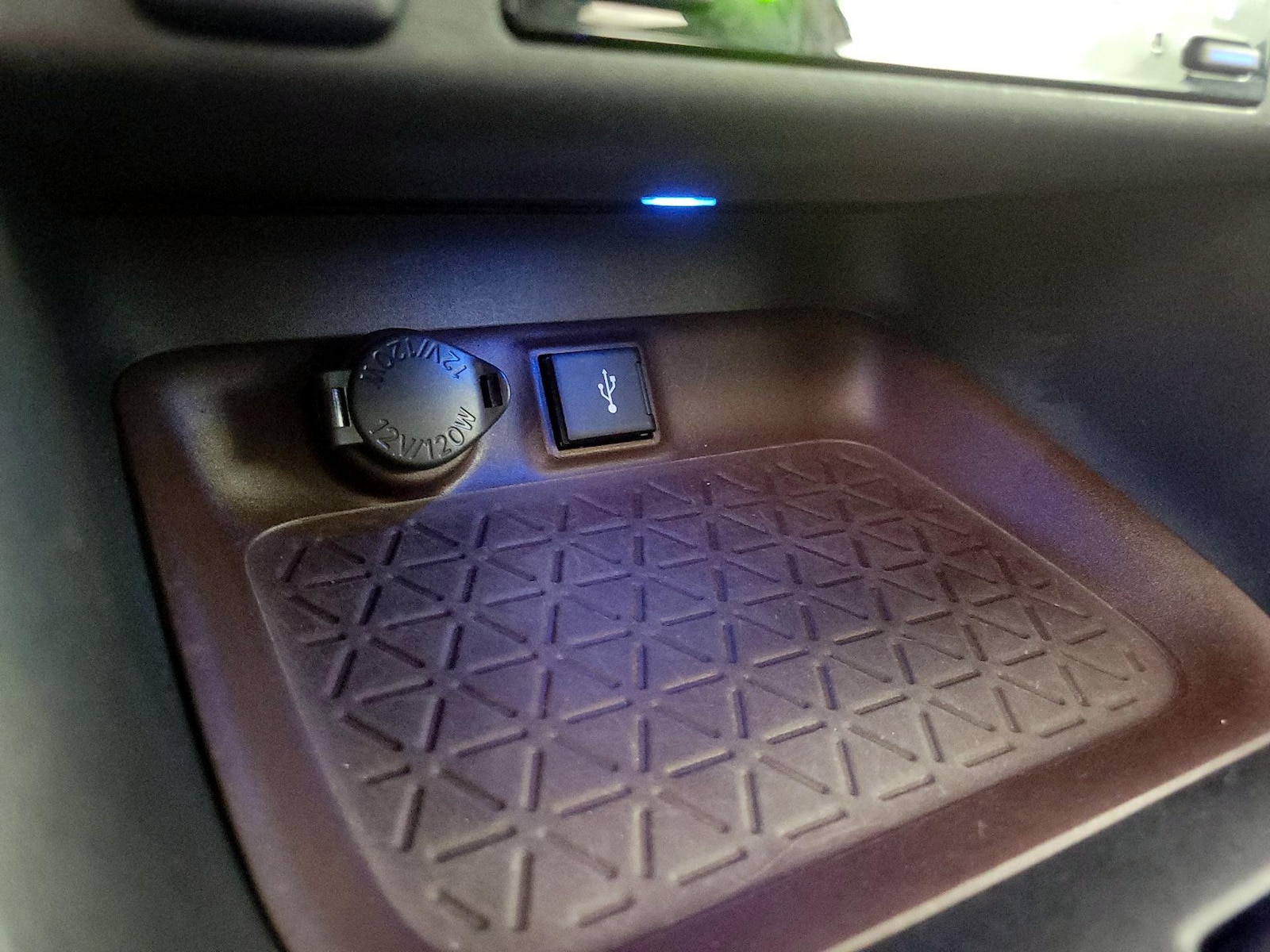 2021 Toyota RAV4 Limited - Photo 20