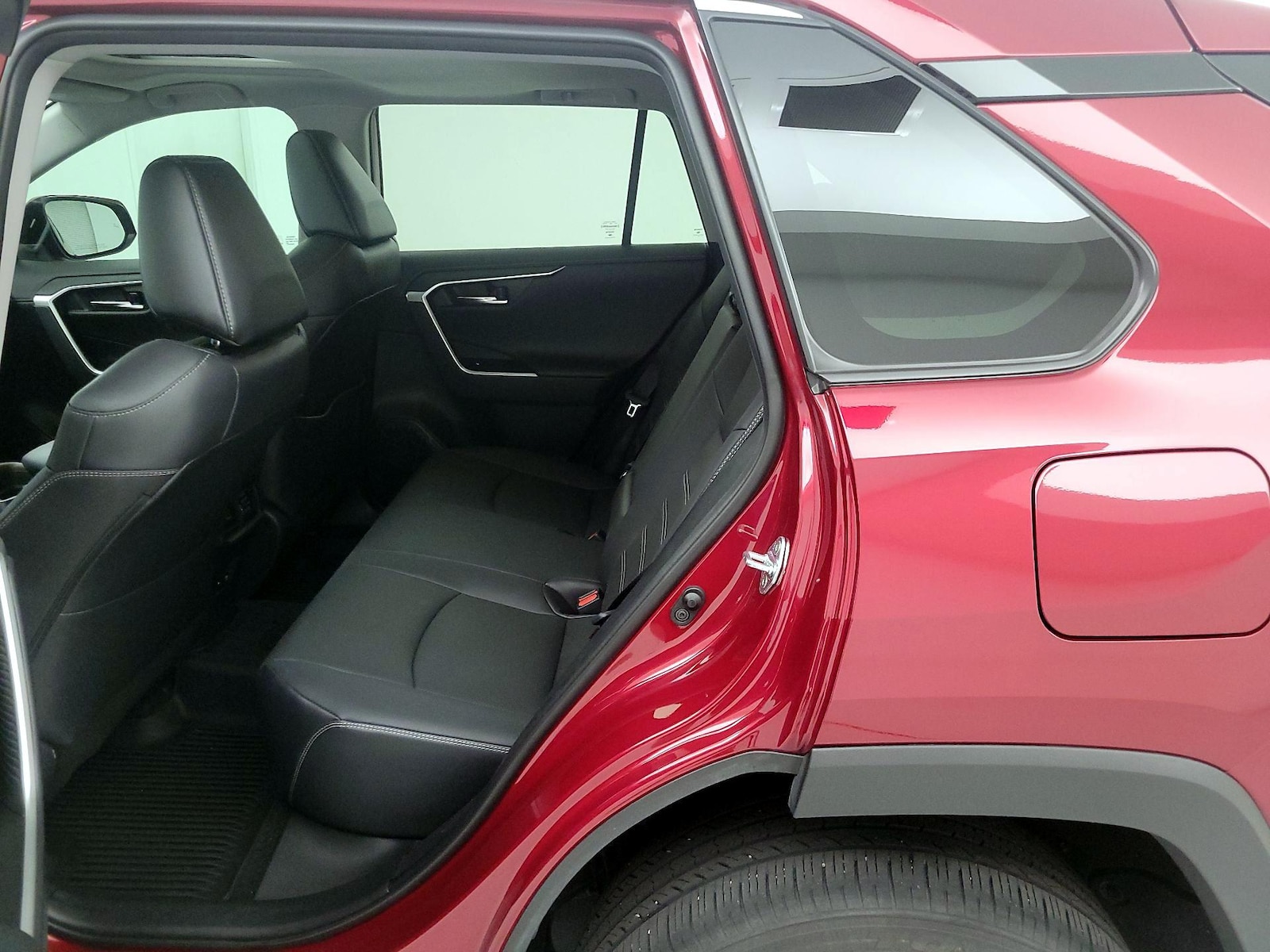 2021 Toyota RAV4 Limited - Photo 22