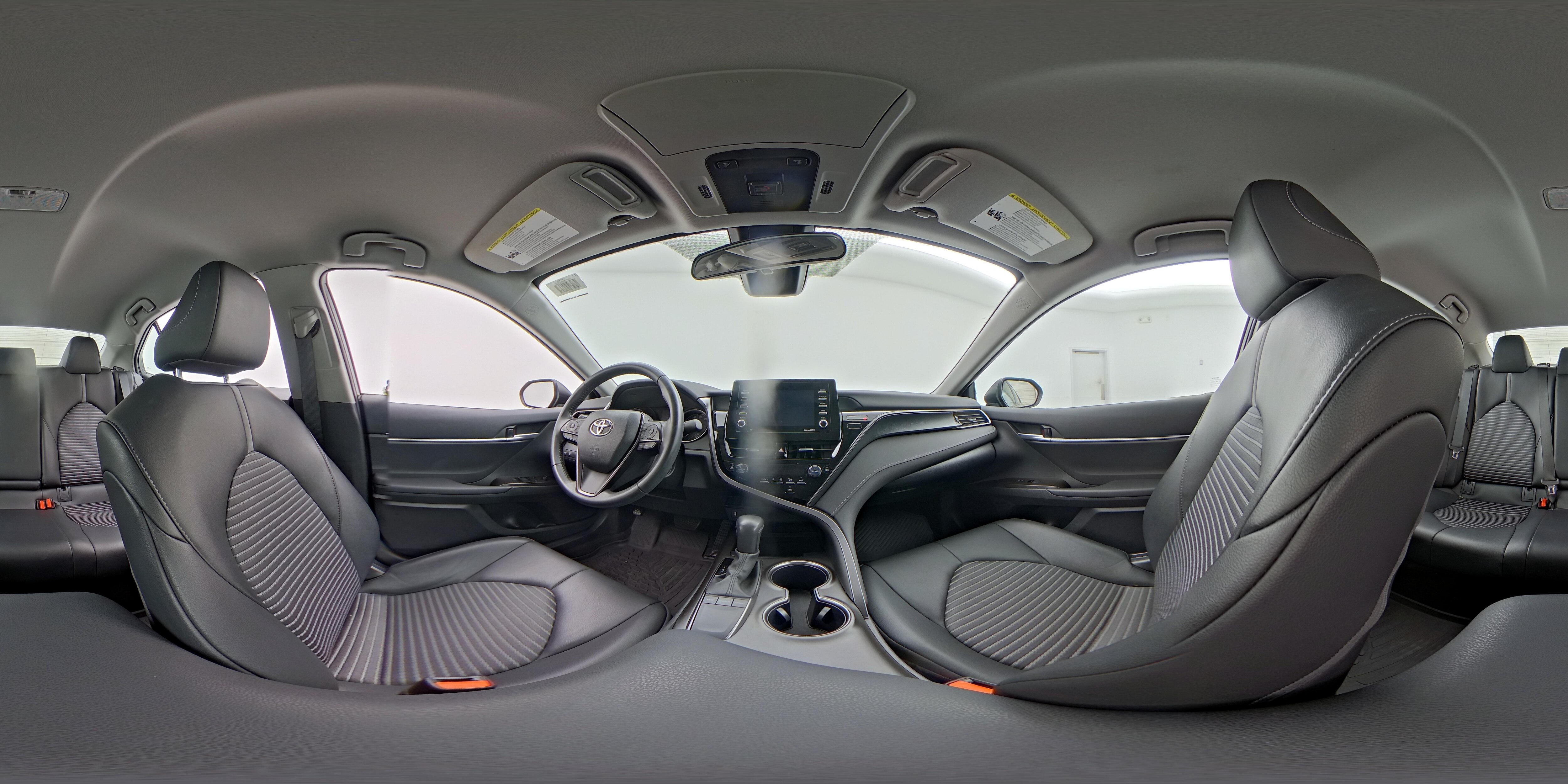 2024 Toyota Camry SE Nightshade - Photo 24